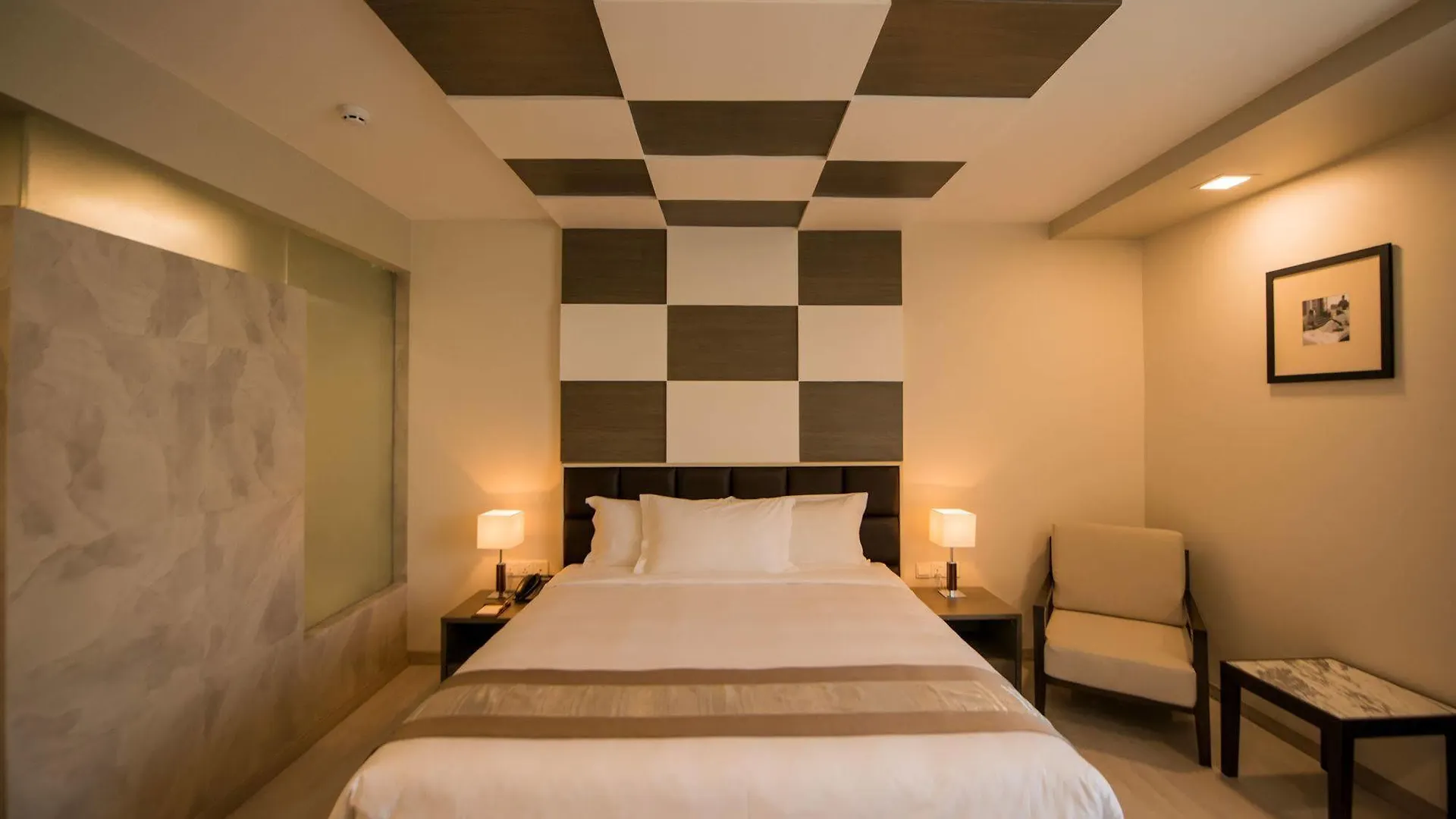 Hotel Parami Yangon